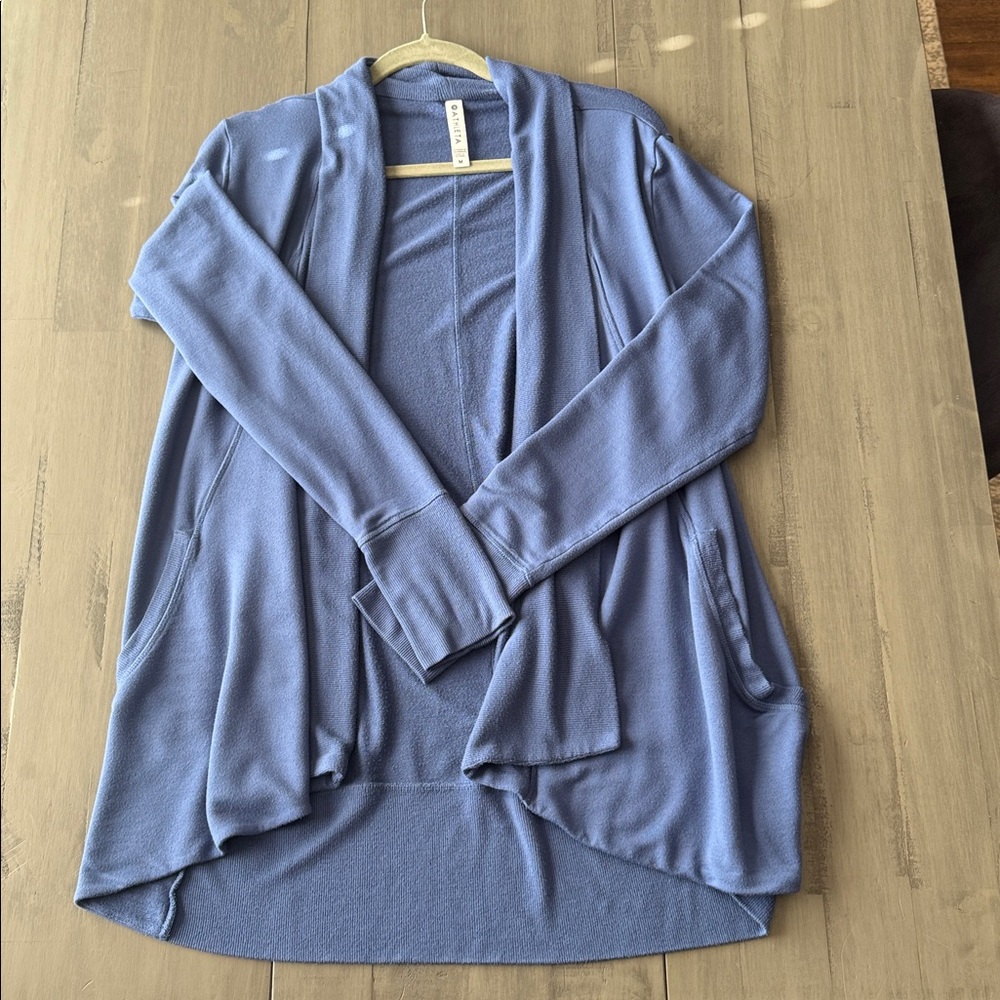 Athleta Pranayama Wrap